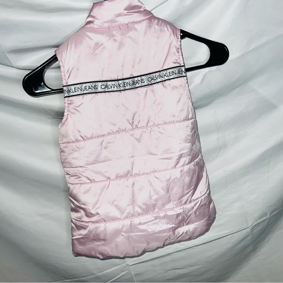 Calvin Klein Jeans Light Pink and Silver Girls Size 6 Puffer Jacket Zip Vest - Picture 4 of 8